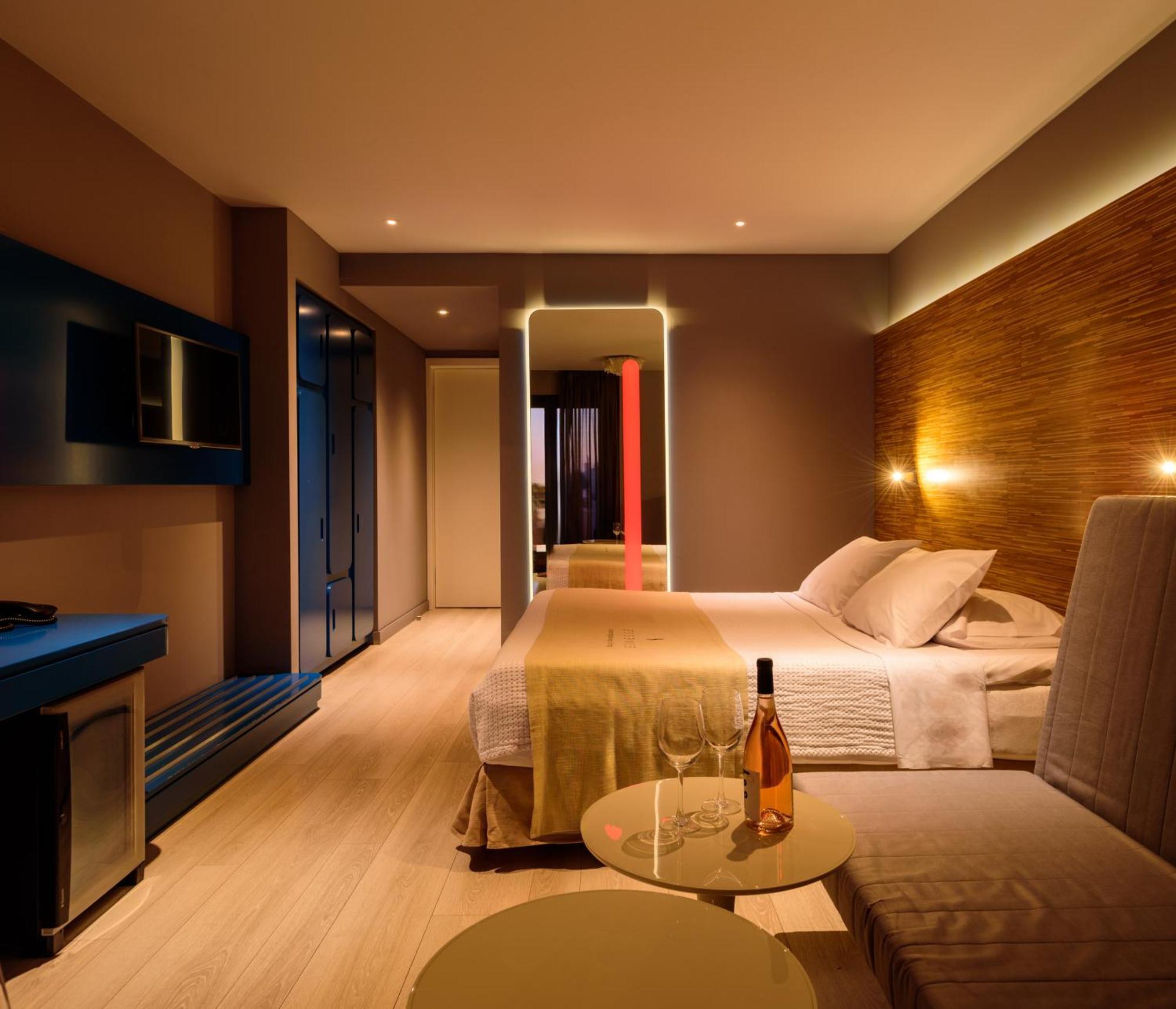 Essence Hotel Ioannina Luaran gambar