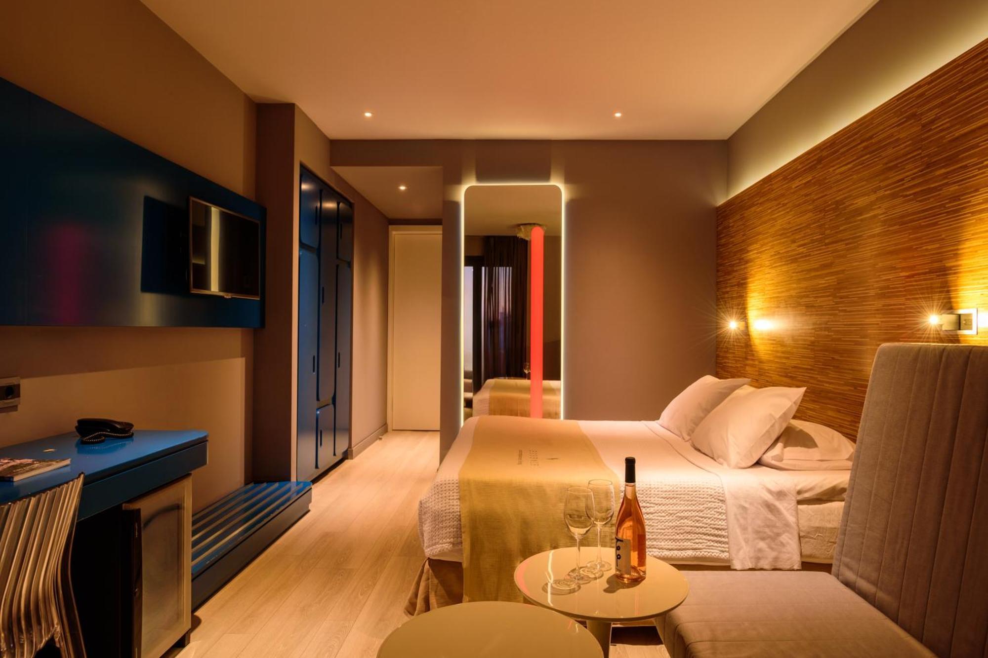 Essence Hotel Ioannina Luaran gambar